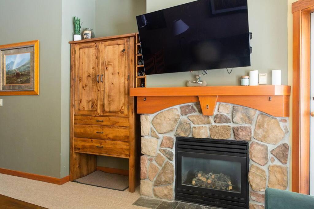 Stunning At Solitude, Steps From Chair Lift, East #103 Brighton Kültér fotó